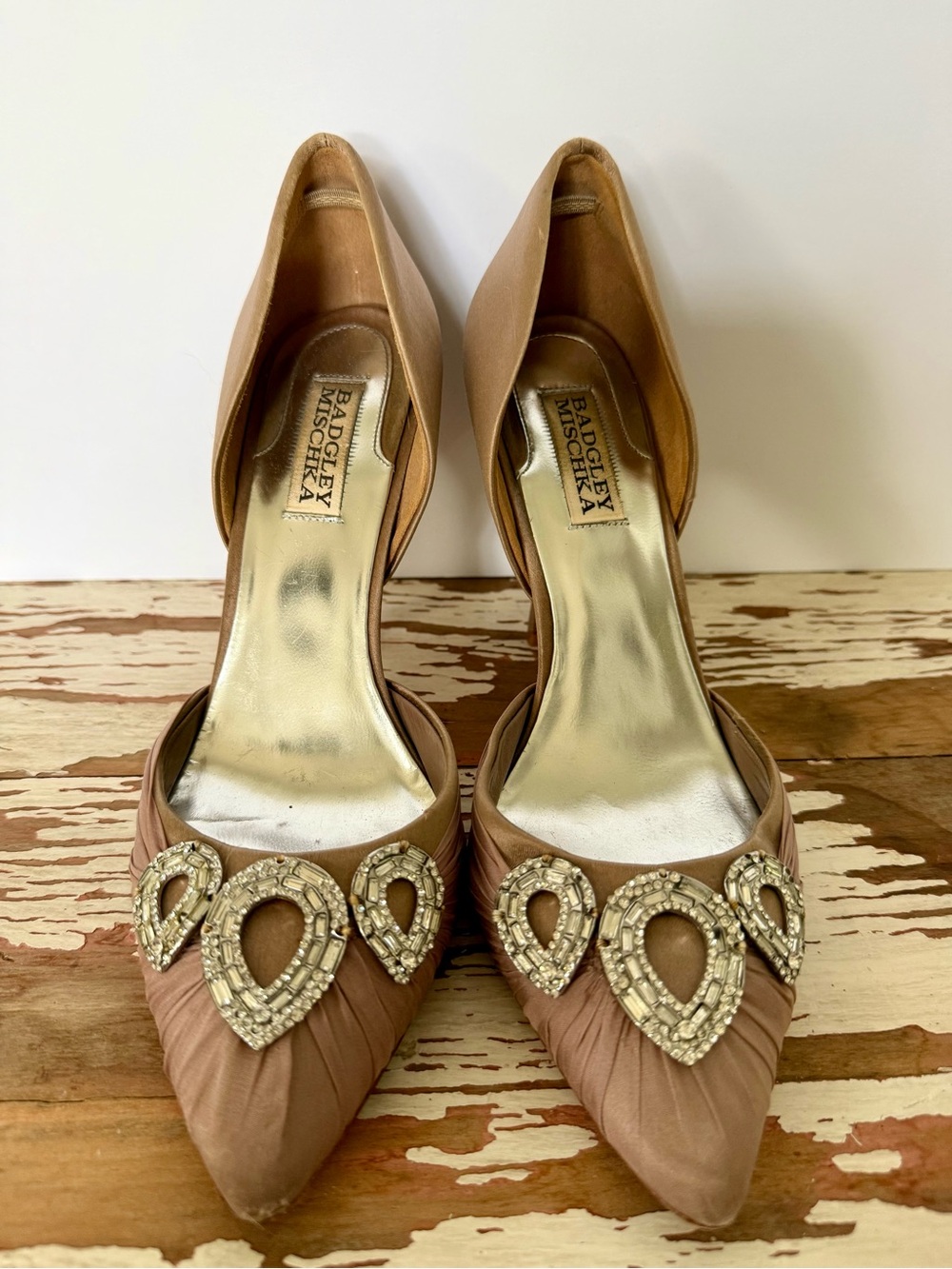 Badgley Mischka "Dawn" Women's Embellished Pointed Heels (SIZE 8)